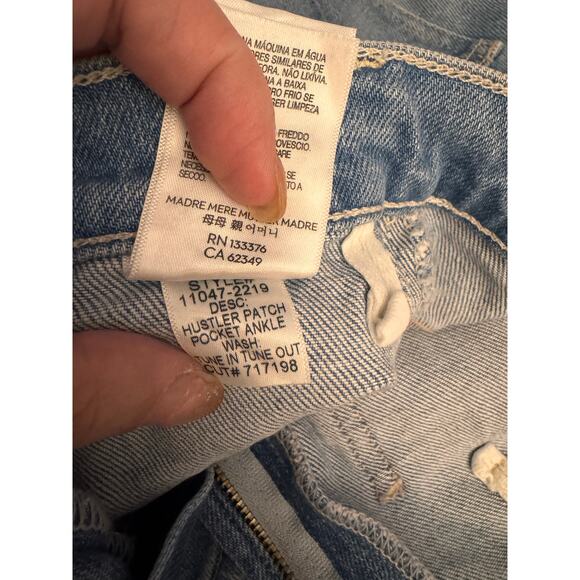 Brand New Mother The Hustler Patch Pocket Ankle Jeans in Tune In, Tune Out 27” - Picture 9 of 9